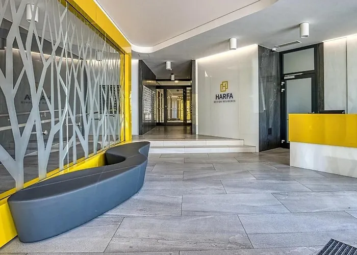 شقة Centre Luxury & Parking - With Large Glass Balcony